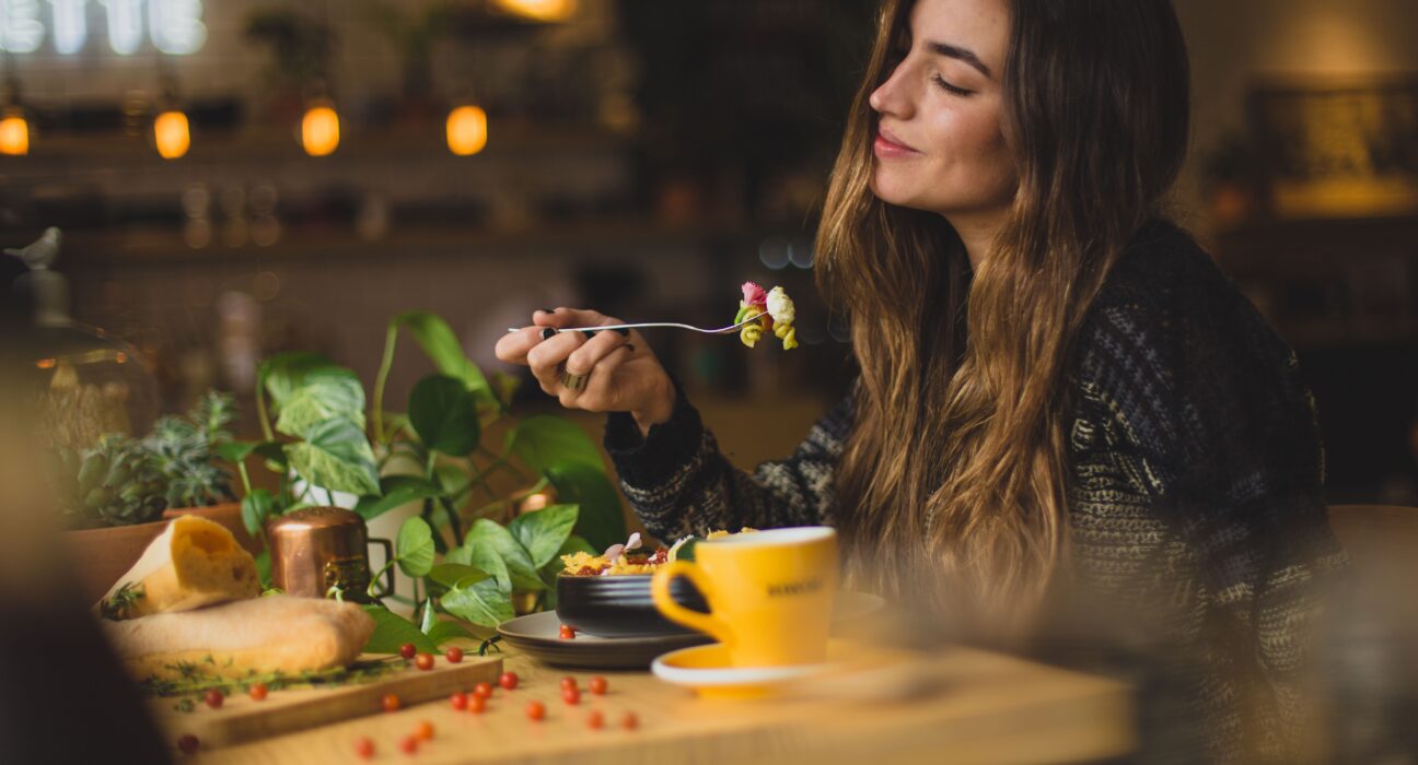 Seznam veganských a vegetariánských restaurací, obchodů a bister v ČR.